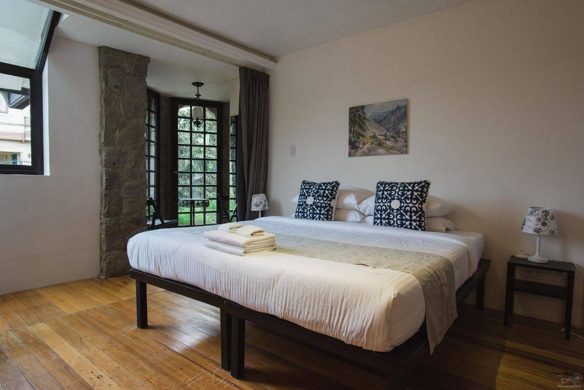 Tudor In The Pines Villa Baguio City Exterior photo